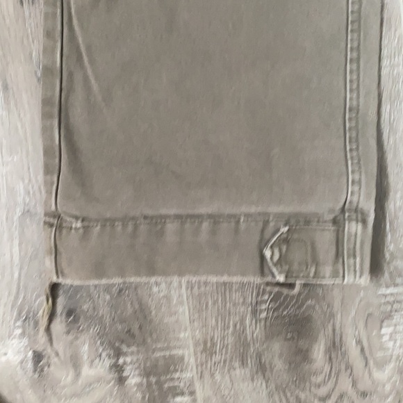 Joes cargo khakis, size Large - Picture 8 of 10
